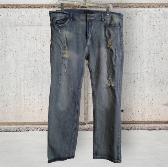 EUC Color Swatch Distressed Blue Jeans Size 3X (Fits Like A 14-16) - Picture 1 of 7